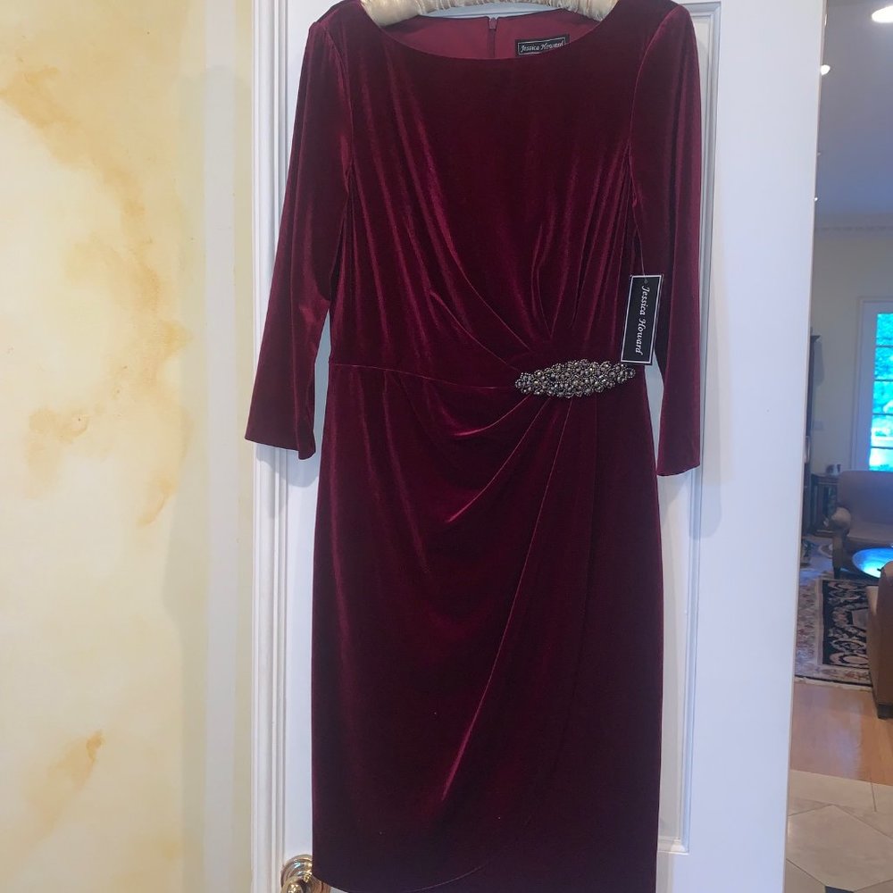 Jessica Howard Merlot Velvet Cocktail/Holiday Dress